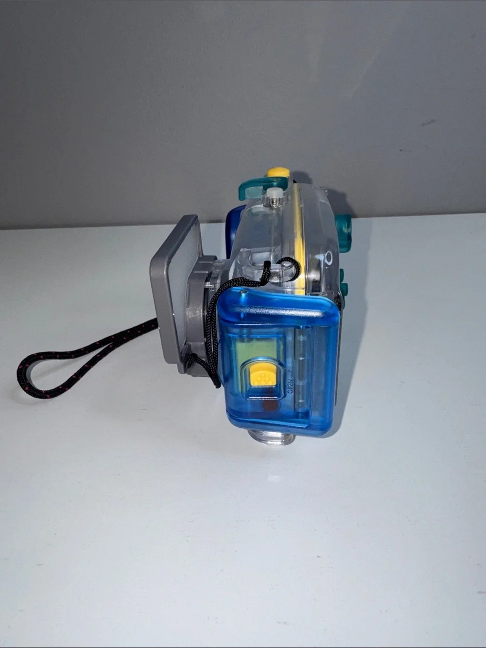Canon WP-DC4 Waterproof Camera Housing Case for PowerShot SD600 & SD630